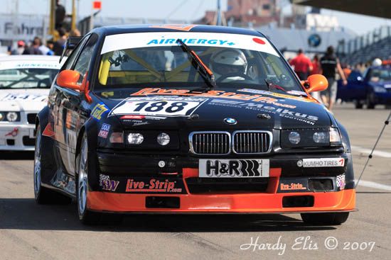 VLN 14-04-2007 02 Boxenausfahrt Startaufstellung 094