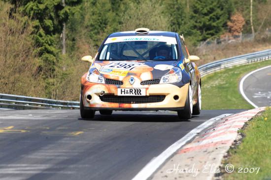 VLN 14-04-2007 04 Pflanzgarten 02