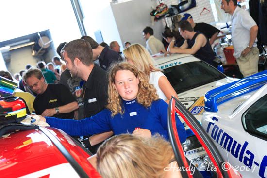 VLN 28-04-2007 01 Boxengasse 34