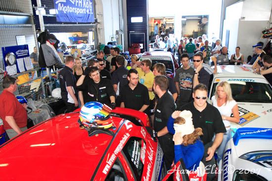 VLN 28-04-2007 01 Boxengasse 35