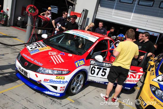 VLN 28-04-2007 01 Boxengasse 41