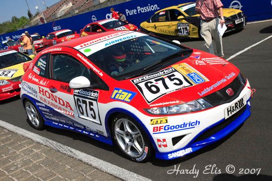 VLN 28-04-2007 02 Startaufstellung 9