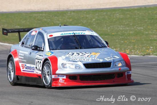 VLN 28-04-2007 03 NGK-Schikane 024