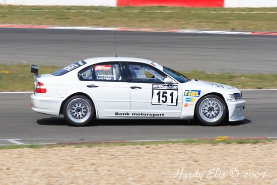 VLN 28-04-2007 03 NGK-Schikane 032