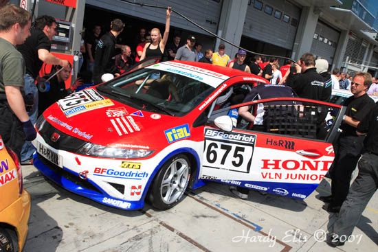 VLN 28-04-2007 04 Boxenstop 29