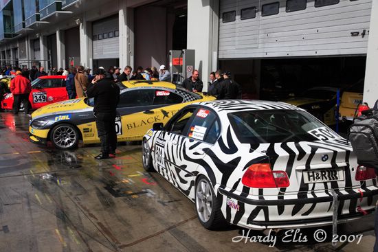 VLN 12-05-2007 01 Boxengasse 008