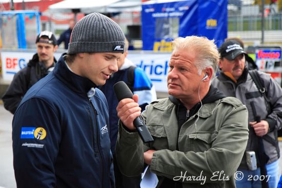 VLN 12-05-2007 01 Boxengasse 010