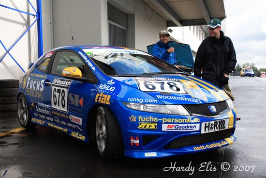 VLN 12-05-2007 01 Boxengasse 012