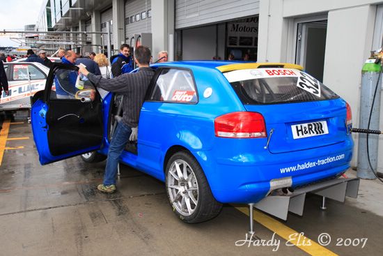 VLN 12-05-2007 01 Boxengasse 018