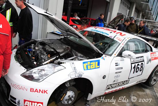 VLN 12-05-2007 01 Boxengasse 045