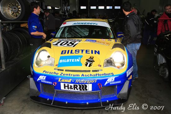 VLN 12-05-2007 01 Boxengasse 060