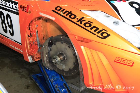 VLN 12-05-2007 01 Boxengasse 063