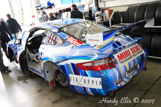 VLN 12-05-2007 01 Boxengasse 074