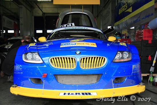 VLN 12-05-2007 01 Boxengasse 094