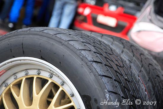 VLN 12-05-2007 01 Boxengasse 096