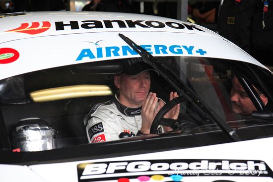 VLN 12-05-2007 01 Boxengasse 114