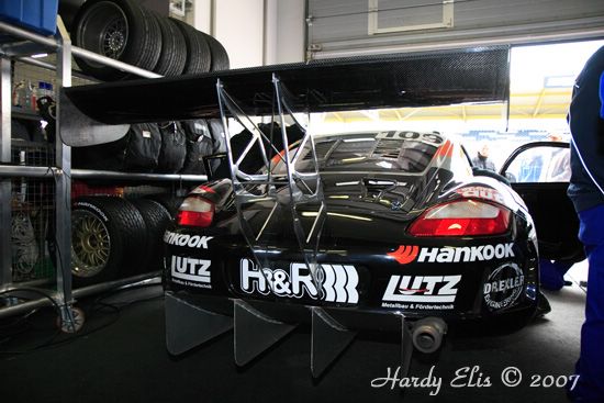 VLN 12-05-2007 01 Boxengasse 118