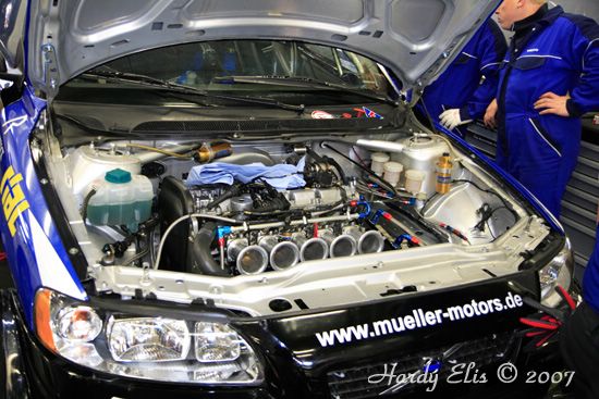 VLN 12-05-2007 01 Boxengasse 120