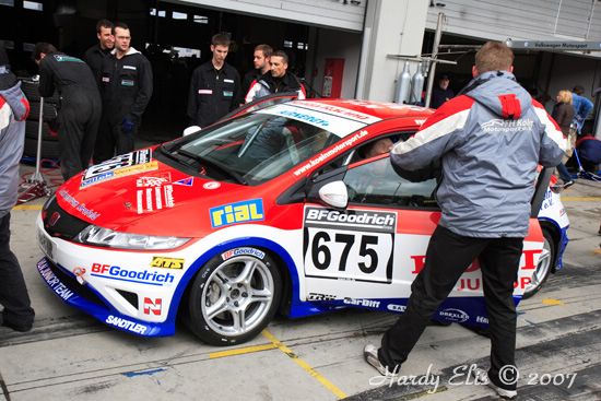 VLN 12-05-2007 01 Boxengasse 154