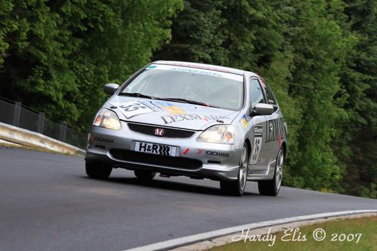 VLN 12-05-2007 03 Quiddelbach-Flugplatz 104