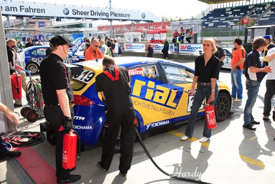 VLN 26-05-2007 01 Boxengasse 05