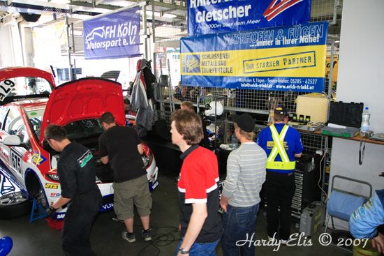 VLN 26-05-2007 01 Boxengasse 29