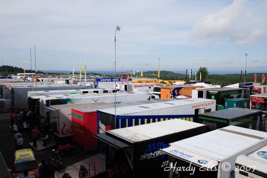 VLN 26-05-2007 01 Boxengasse 37