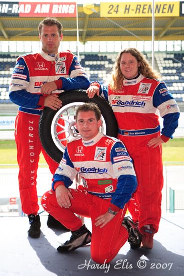 VLN 26-05-2007 01 Boxengasse 47