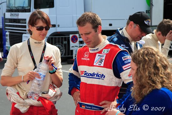 VLN 26-05-2007 01 Boxengasse 68