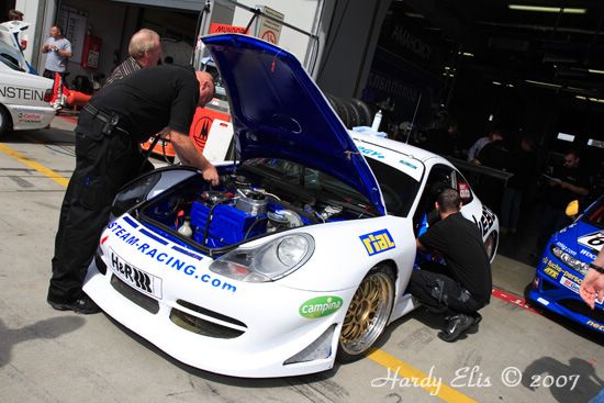 VLN 26-05-2007 01 Boxengasse 75