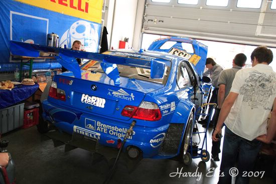 VLN 26-05-2007 01 Boxengasse 81