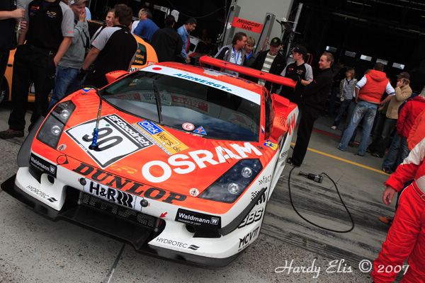 VLN 18-08-2007 01 Boxengasse 47