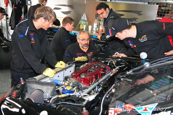 VLN 15-09-2007 01 Boxengasse 15