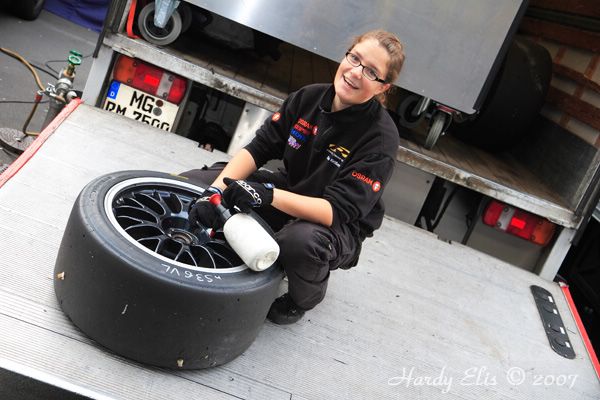 VLN 15-09-2007 01 Boxengasse 35