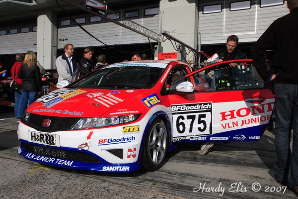 VLN 15-09-2007 01 Boxengasse 63