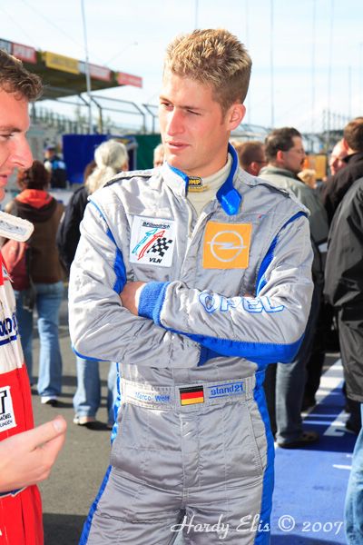 VLN 15-09-2007 01 Boxengasse 76