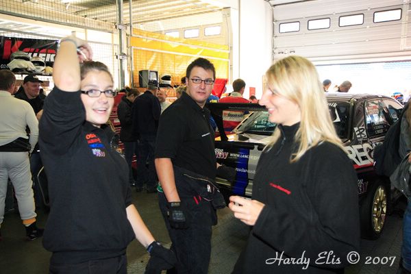 VLN 15-09-2007 01 Boxengasse 84