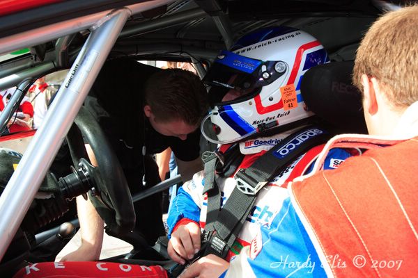 VLN 15-09-2007 01 Boxengasse 91