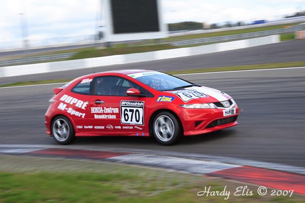 VLN 15-09-2007 02 Mercedes-Arena 176