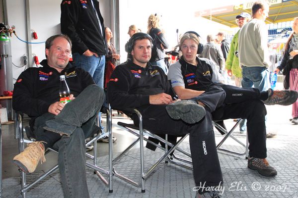 VLN 15-09-2007 03 Rennen Boxengasse 015