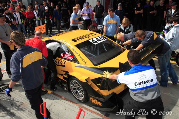 VLN 15-09-2007 03 Rennen Boxengasse 035