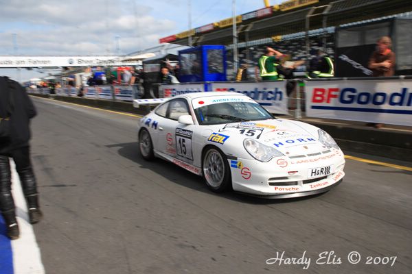 VLN 15-09-2007 03 Rennen Boxengasse 038