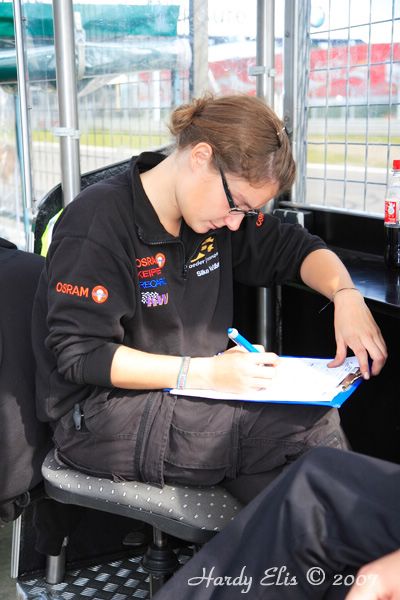 VLN 15-09-2007 03 Rennen Boxengasse 072