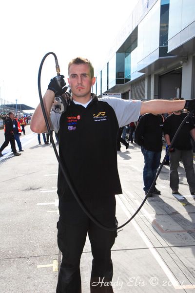 VLN 15-09-2007 03 Rennen Boxengasse 082