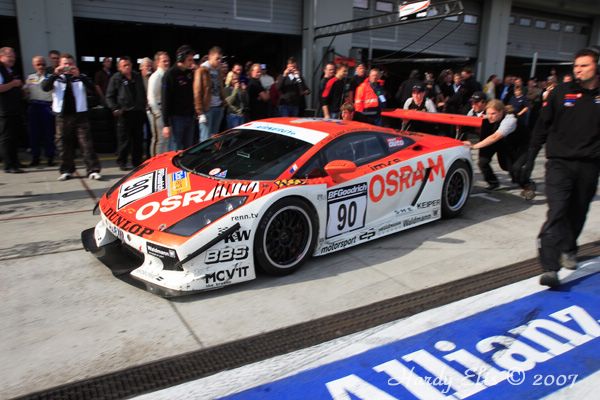 VLN 15-09-2007 03 Rennen Boxengasse 089