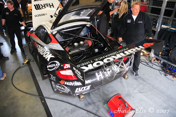 VLN 15-09-2007 03 Rennen Boxengasse 101