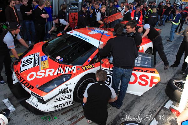 VLN 15-09-2007 03 Rennen Boxengasse 117