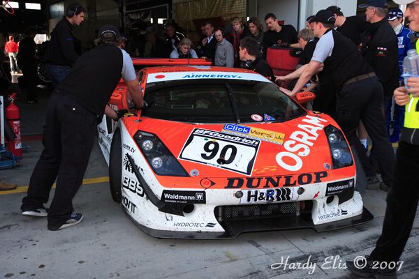 VLN 15-09-2007 03 Rennen Boxengasse 119