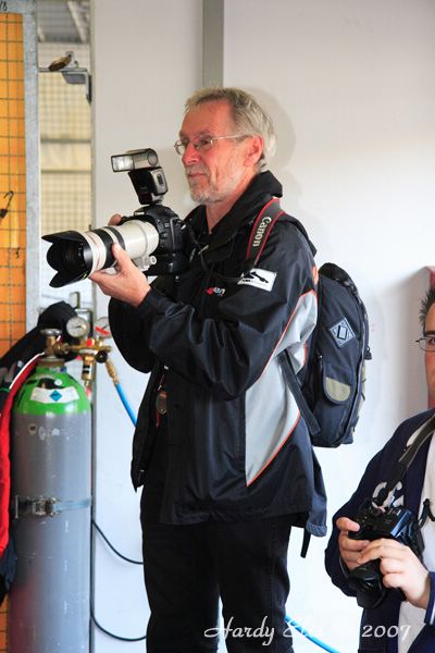 VLN 15-09-2007 03 Rennen Boxengasse 126