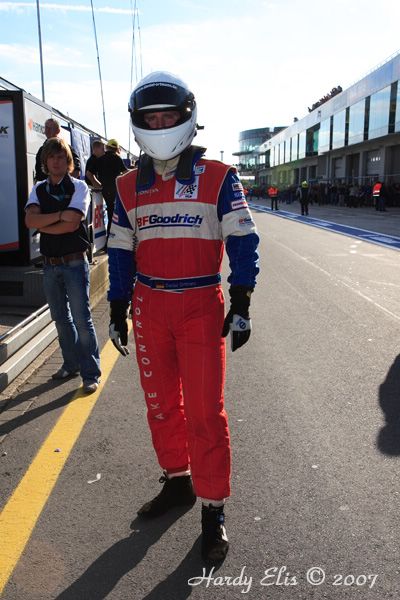 VLN 15-09-2007 03 Rennen Boxengasse 152